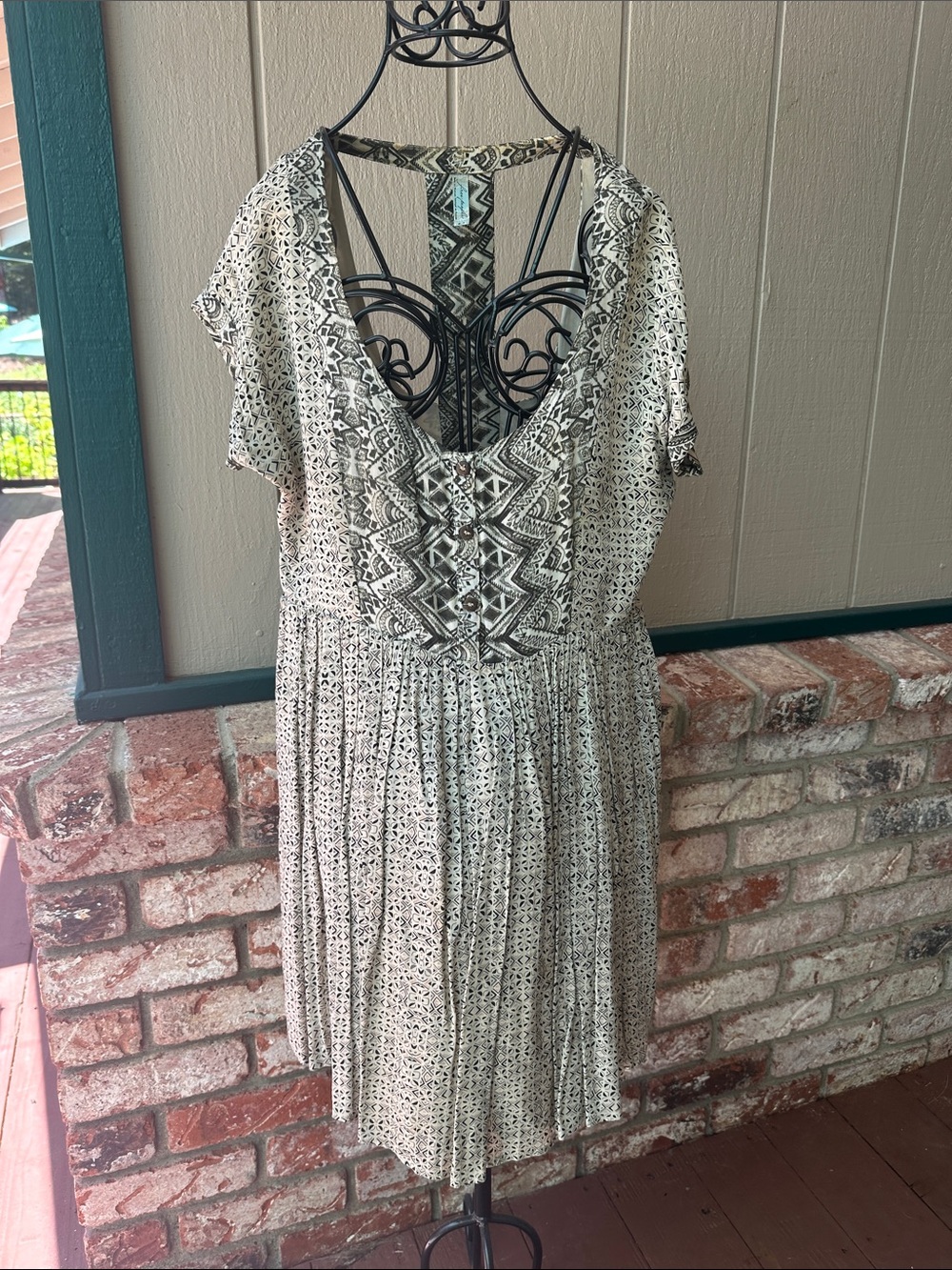 Free People Cream and Black Printed V-Neck Midi Dress